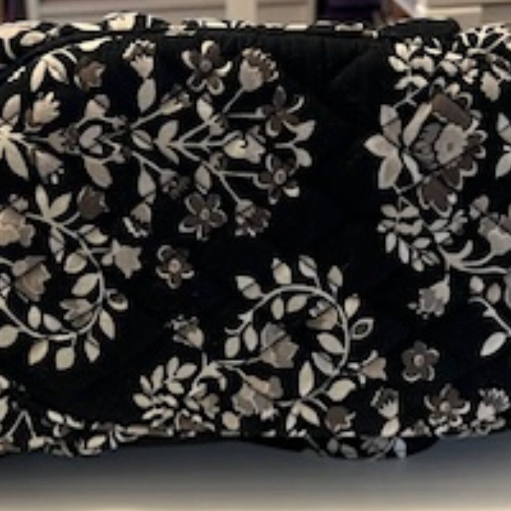 Vera Bradley Chandelier Noir pattern shoulder bag/small tote - 15"x11" - Picture 3 of 3